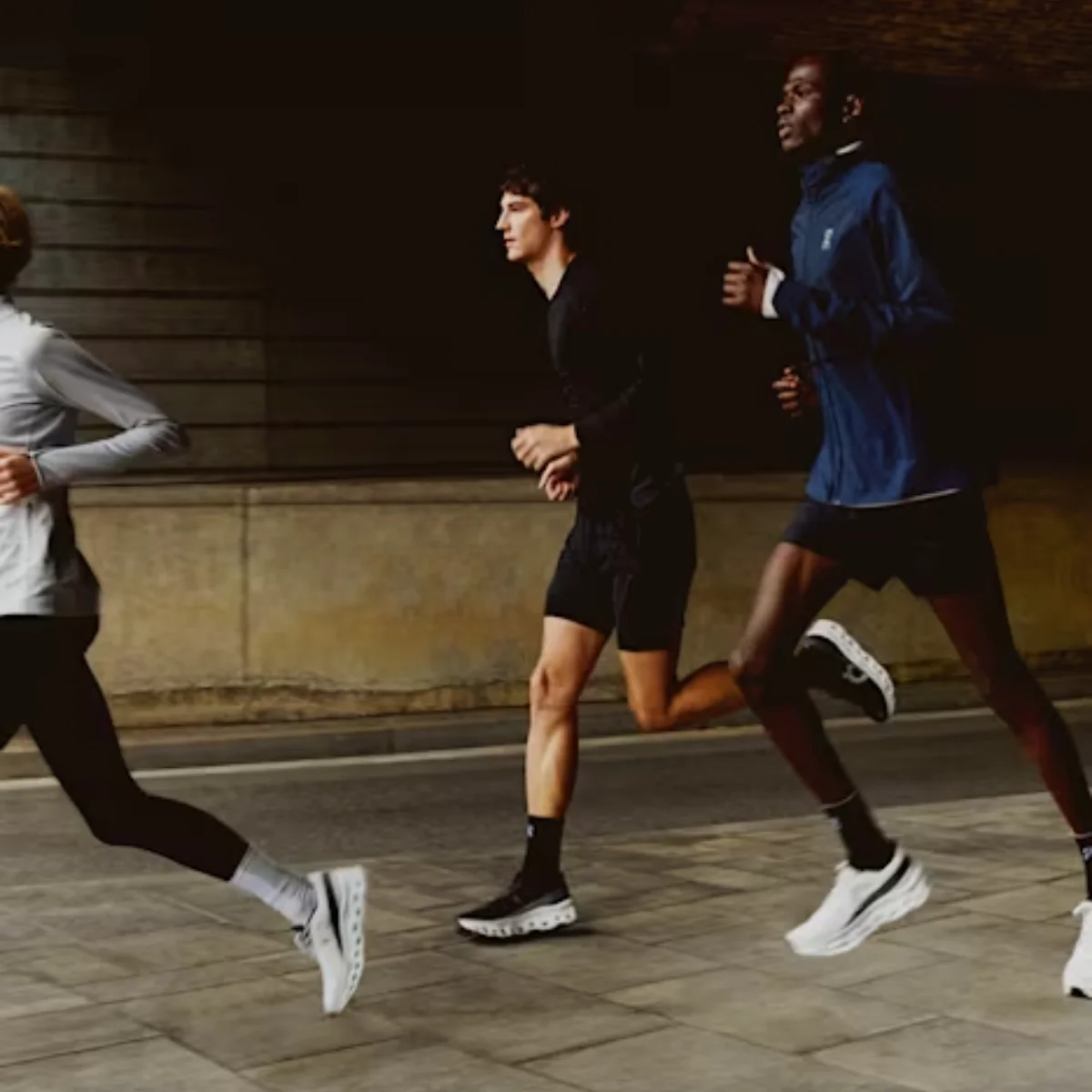 Photo via https://cdn.shopify.com/s/files/1/0598/0084/6500/files/ON_RUNNING_LIFETSYLE_IMAGE_018874af-1948-4a38-b673-42a250b64d0b.png?v=1744299393 under the Creative Commons License
